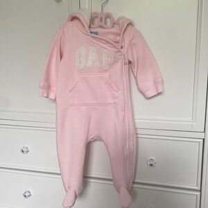 Baby Gap onesie